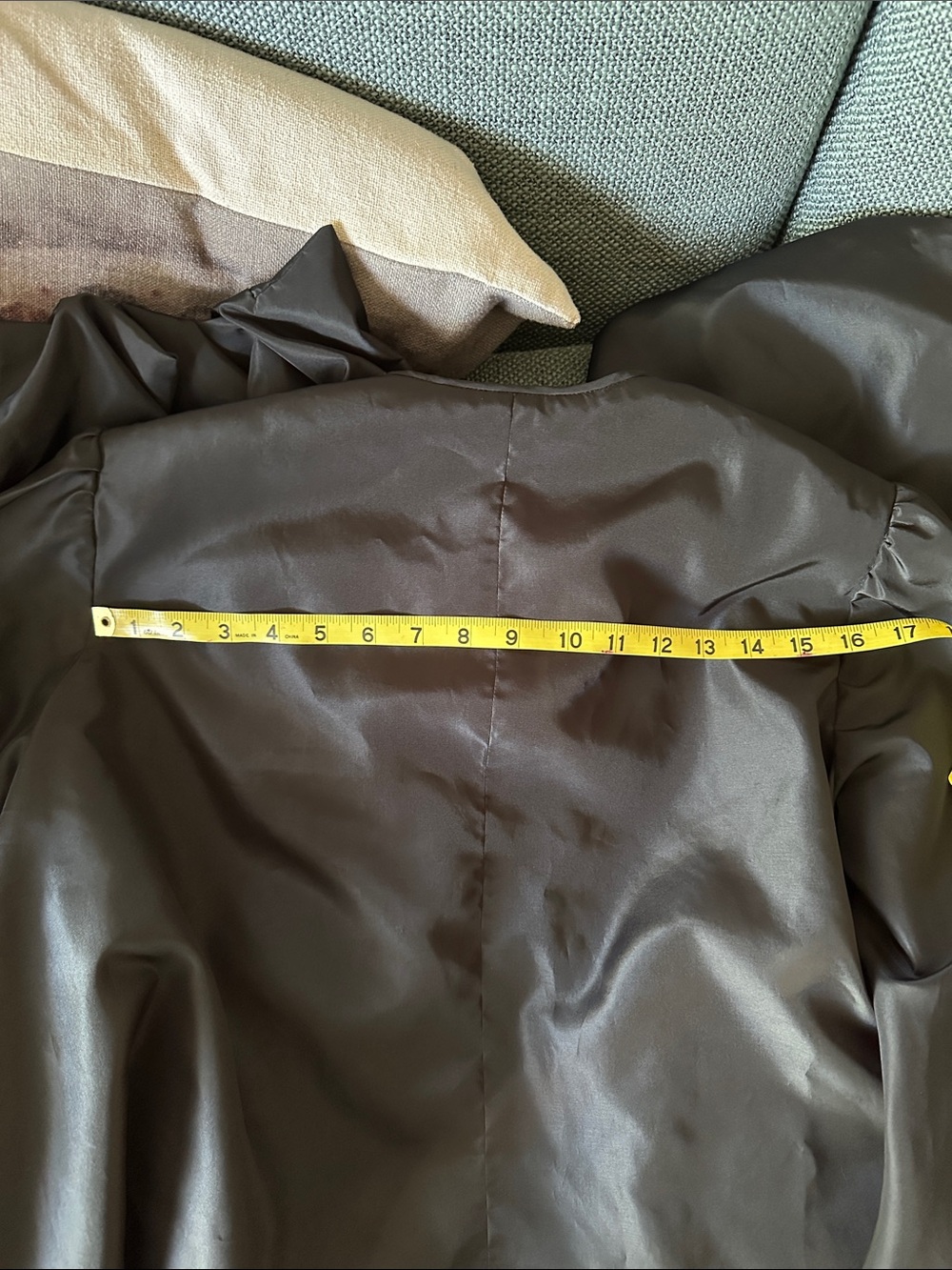 Vintage Robe/Cape - Picture 4 of 4